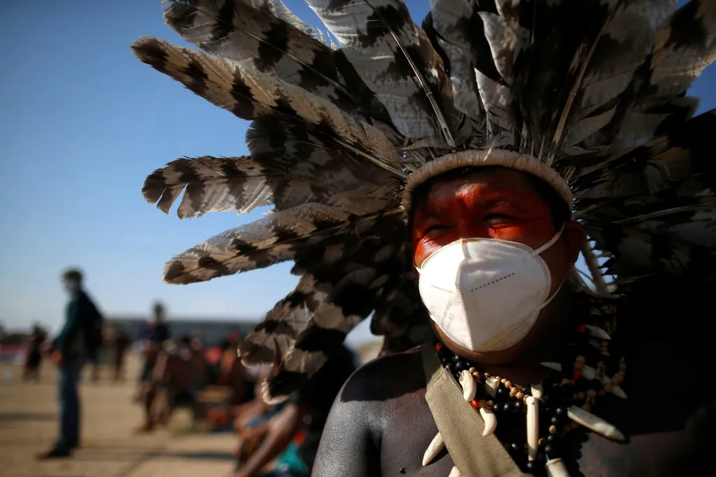 Návrhy vlády prezidenta Jaira Bolsonara projednává parlament a v těchto dnech se jimi zabývá i nejvyšší soud, informovala agentura AFP