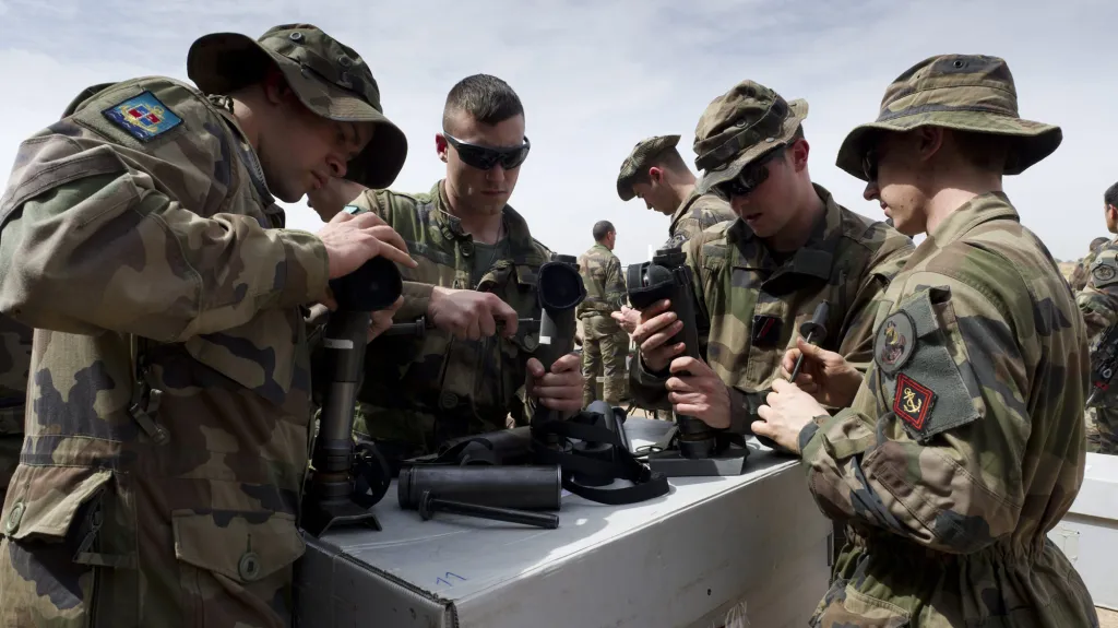 Francouzští vojáci v Mali