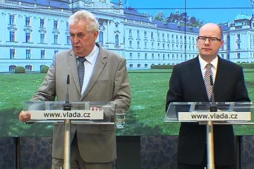 Zeman odjel z vlády s rozjasněnou myslí, místo Sobotky kritizoval Nečase