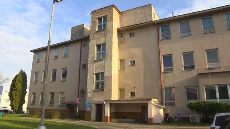 Budova dětské chirurgie v pardubické nemocnici