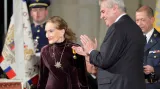 Medaili Za zásluhy udělil prezident operní pěvkyni Soně Červené