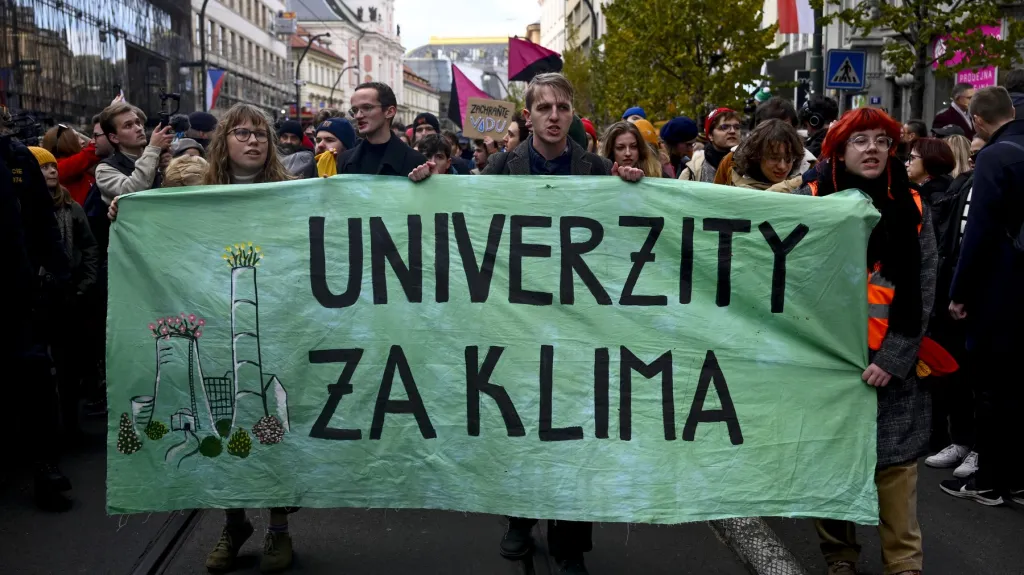 Pražský pochod za klima 17. listopadu 2023