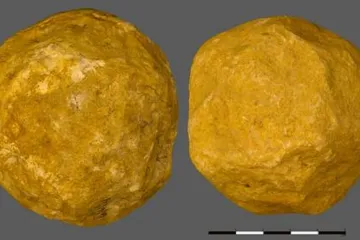 Pravěcí předkové lidí se snažili vytvářet dokonalé platonské koule. Vědci našli těchto artefaktů stovky