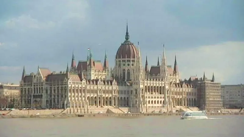 Budapešť