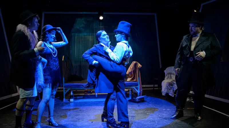 Z inscenace Klaus Mann napsal Mefista