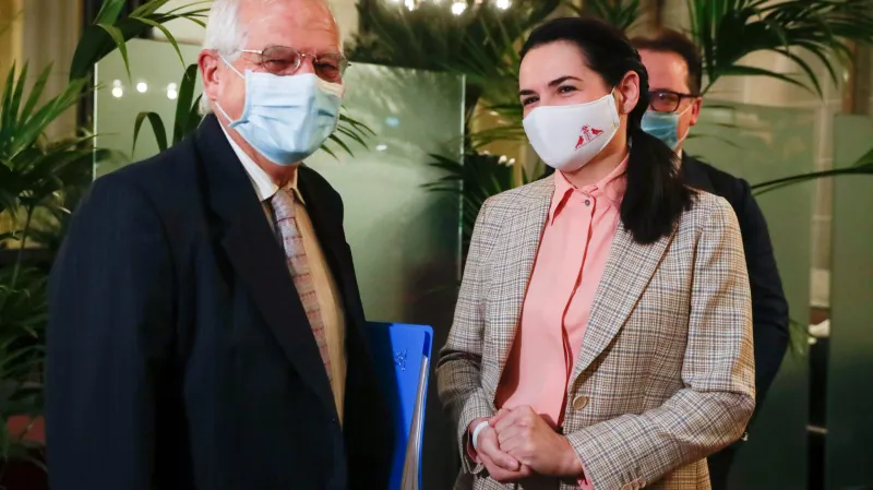 Josep Borrell a Svjatlana Cichanouská v Bruselu