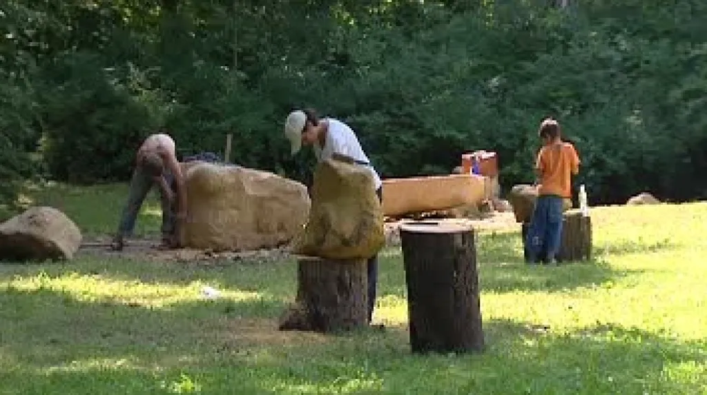 Sochařské sympozium ve Vrchlabí