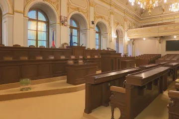 Koalice SPOLU dala na kampaň 89,8 milionu. Téměř celou povolenou částku