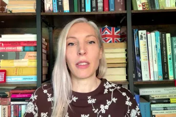 Zpravodajka Sedláčková o Starmerově pádu, přešlapu s Epsteinem a charismatu