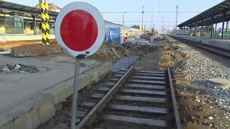 Události: SŽDC chystá tisíce výluk