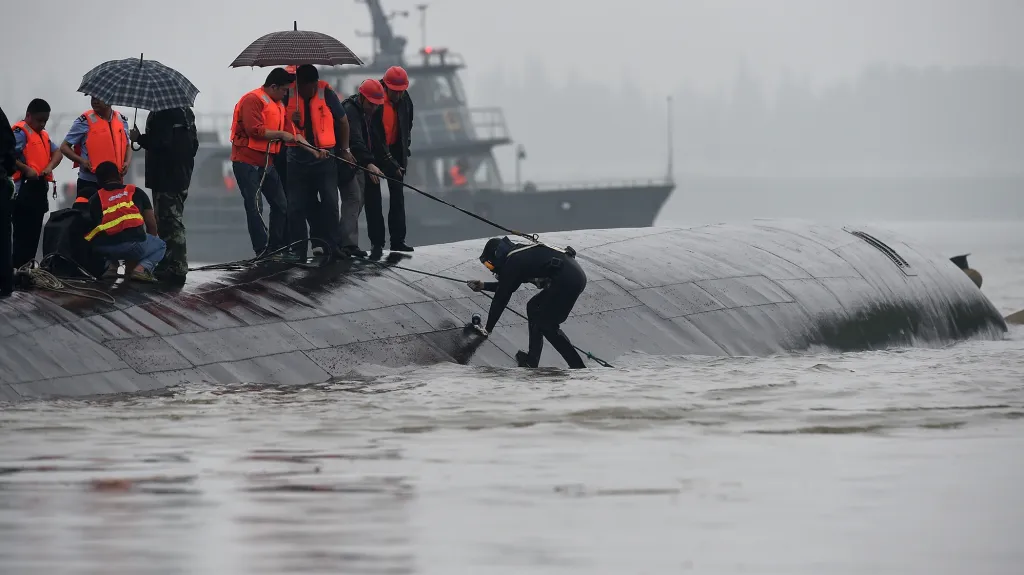 Potopení čínské lodi na řece Jang-c-ťiang