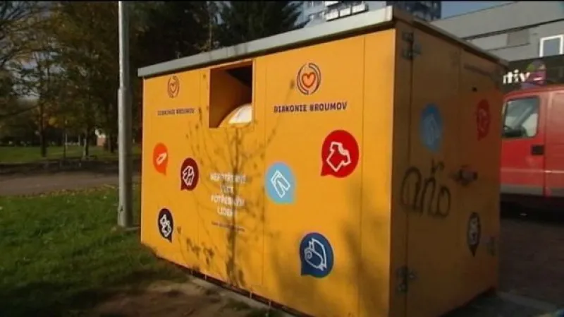 Kam mizí oblečení z kontejnerů  na šatstvo?