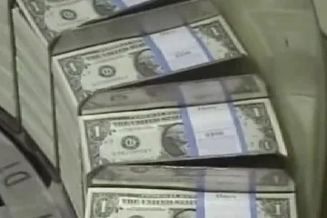 Zastavte příliv dolarů, vzkazuje Čína Američanům