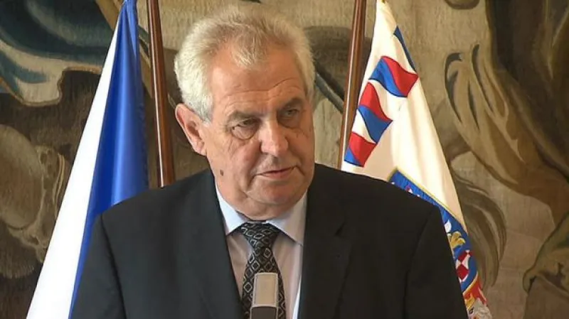 Události: Zeman k restitucím a ústavnímu soudci