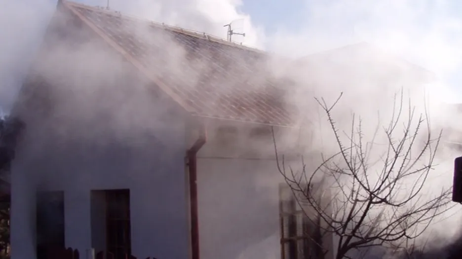 Požár rodinného domu v Lelekovicích