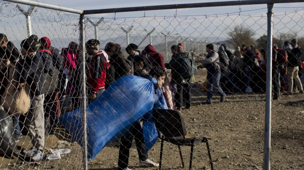 Uprchlíci na řecko-makedonské hranici