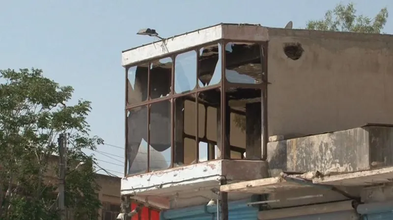 Azáz po bombardování