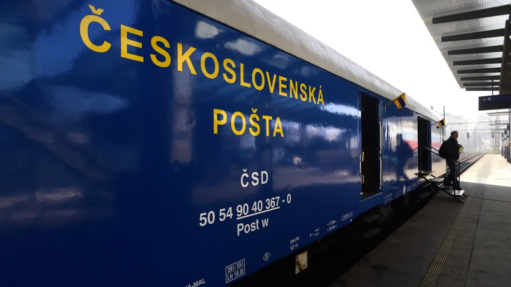 Vlaková pošta