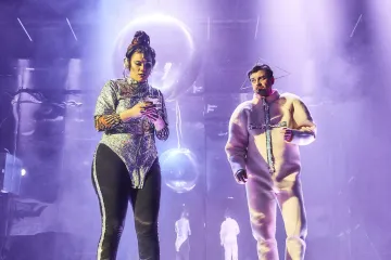 Co když máma umře? Inscenace mezi nebem a peklem nabízí rodinnou terapii