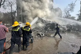 V Indii havarovalo letadlo s 242 lidmi na palubě