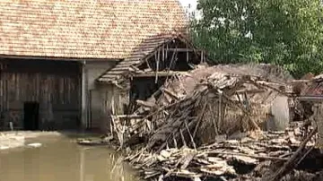 Zatopený dům v Zálezlicích