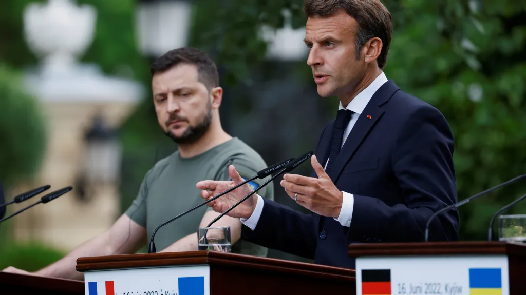 Francouzský prezident Macron při návštěvě Kyjeva v červnu 2022