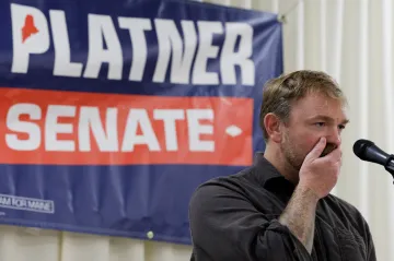 Demokrat Platner po nařčení ze znásilnění ukončí kandidaturu do Senátu