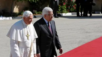 Benedikt XVI. a Mahmúd Abbás