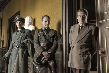 Recenze: Frankofonie je artová filmová esej o artu