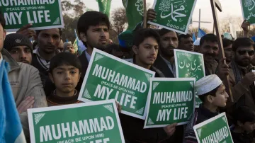 Demonstrace proti Charlie Hebdo v Pákistánu