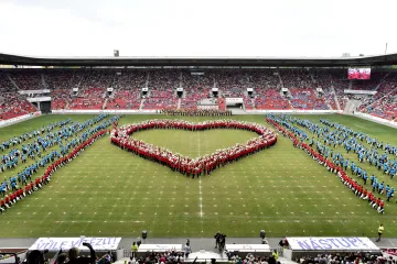 „Sestry a bratři, nazdar!" V Praze skončil šestnáctý všesokolský slet
