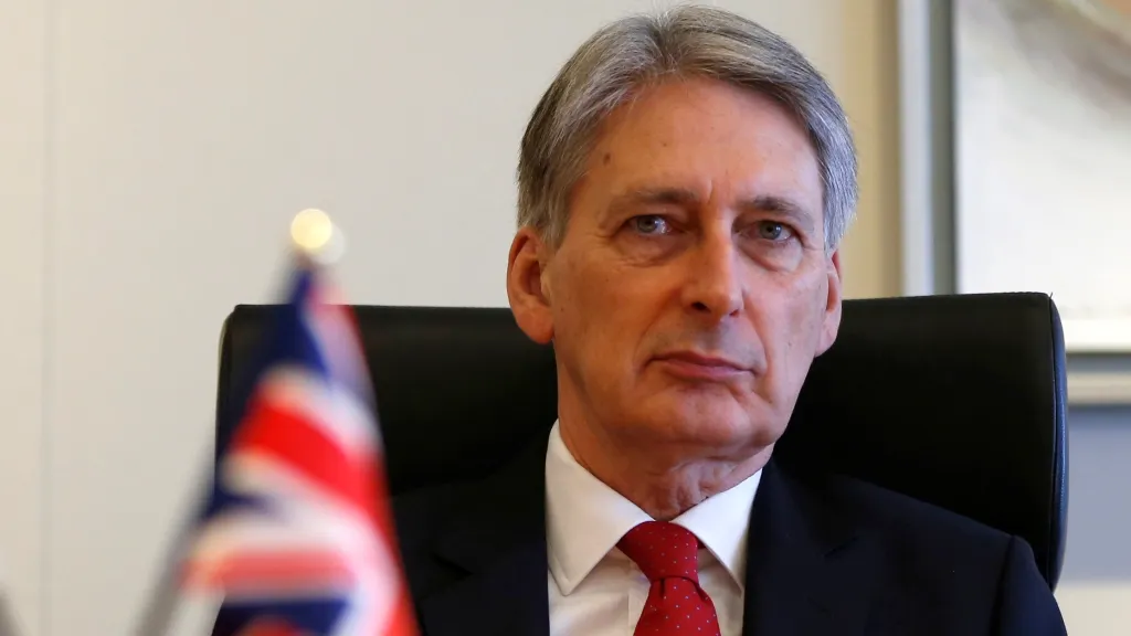 Britský ministr financí Philip Hammond
