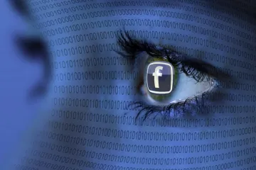 Internet nepotřebujeme, tvrdí mladí Češi. Facebook ale má 90 % z nich