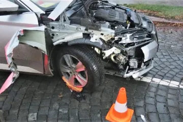 Ředitel krajské organizace rezignoval kvůli havárii. Nadýchal přes promile, nehodu čtyři dny tajil