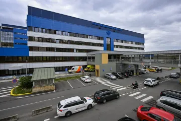Policie obvinila šestnáct lidí v souvislosti s kauzou nemocnice Motol