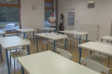 Uchazeči budou mít u zkoušek na střední školy dva pokusy i při třech přihláškách, uvádí ministerstvo