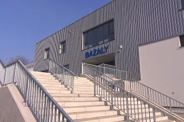 Přestavba fotbalového stadionu Bazaly končí. Tréninkové centrum vyšlo skoro na půl miliardy