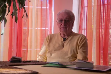 Kloboukem maskovali, jak s námi zachází, popsal propuštění politický vězeň