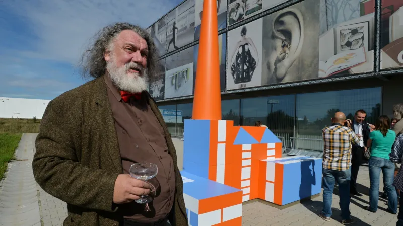 Sochař Luděk Míšek