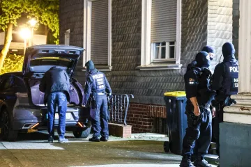 Policie na západě Německa podniká velkou razii proti motorkářům z Hells Angels