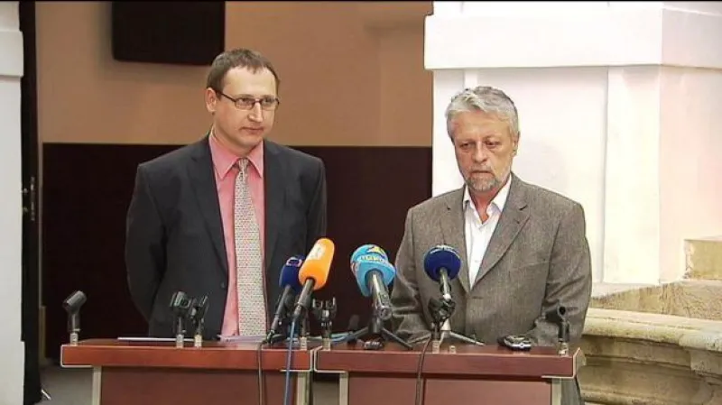 TK předsedy sněmovní komise Richarda Dolejše