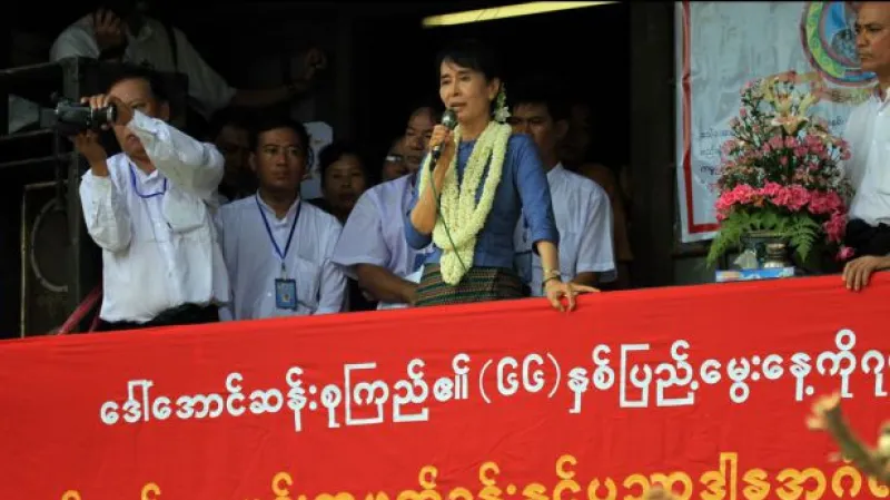 V Indonésii zasedají země ASEANu