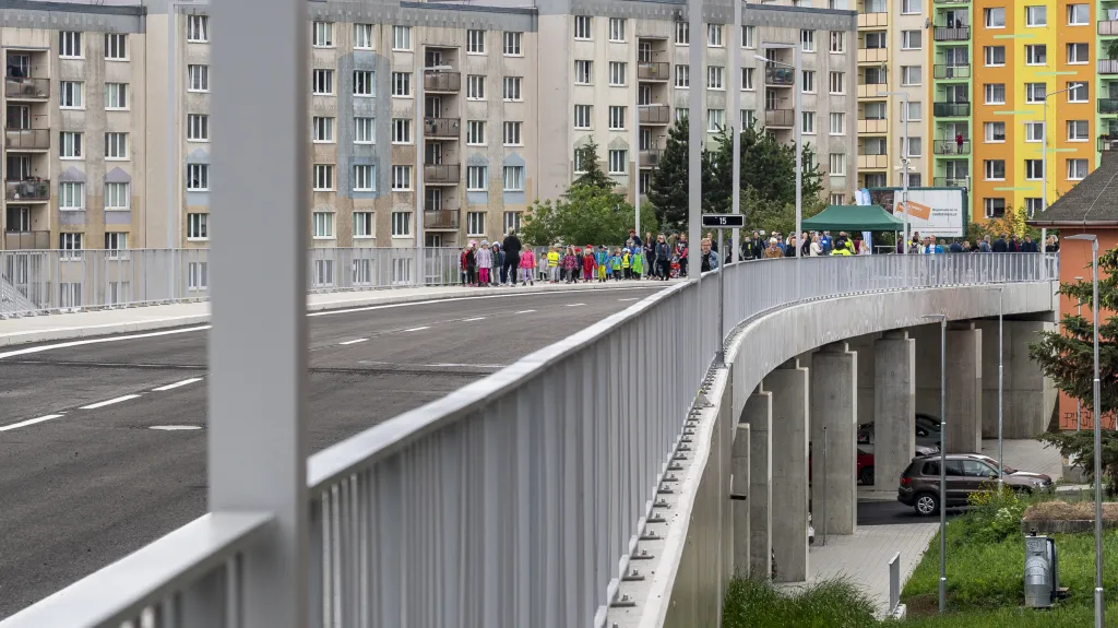 V Litvínově se otevřel most přes Mezibořskou ulici