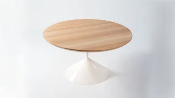Stůl z dílny Duro Design