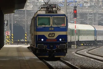 České dráhy se zalekly konkurence – zlevňují