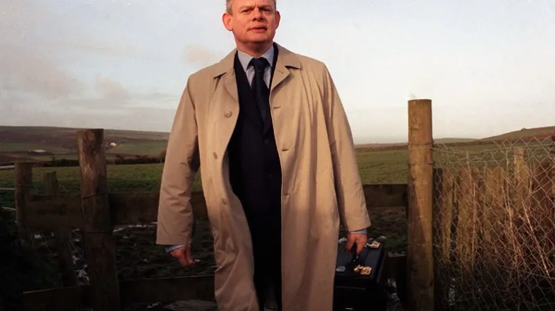 Martin Clunes jako Doc Martin v britském originálu