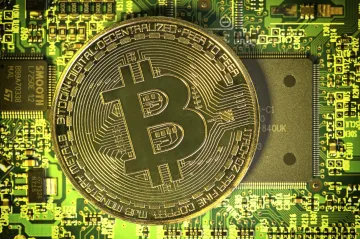 Ve středoamerickém Salvadoru se vedle dolaru stává oficiální měnou i bitcoin