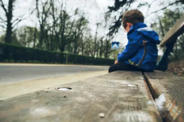 Dětským domovům chybí vybavení i vychovatelé. Některé mají pocit, že na ně stát zapomněl