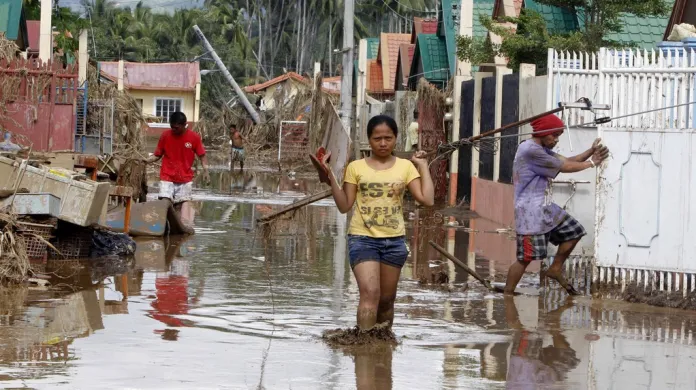 Záplavy na Filipínách