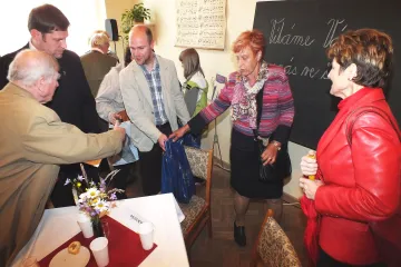 V Mladkově slavili 100 let školy